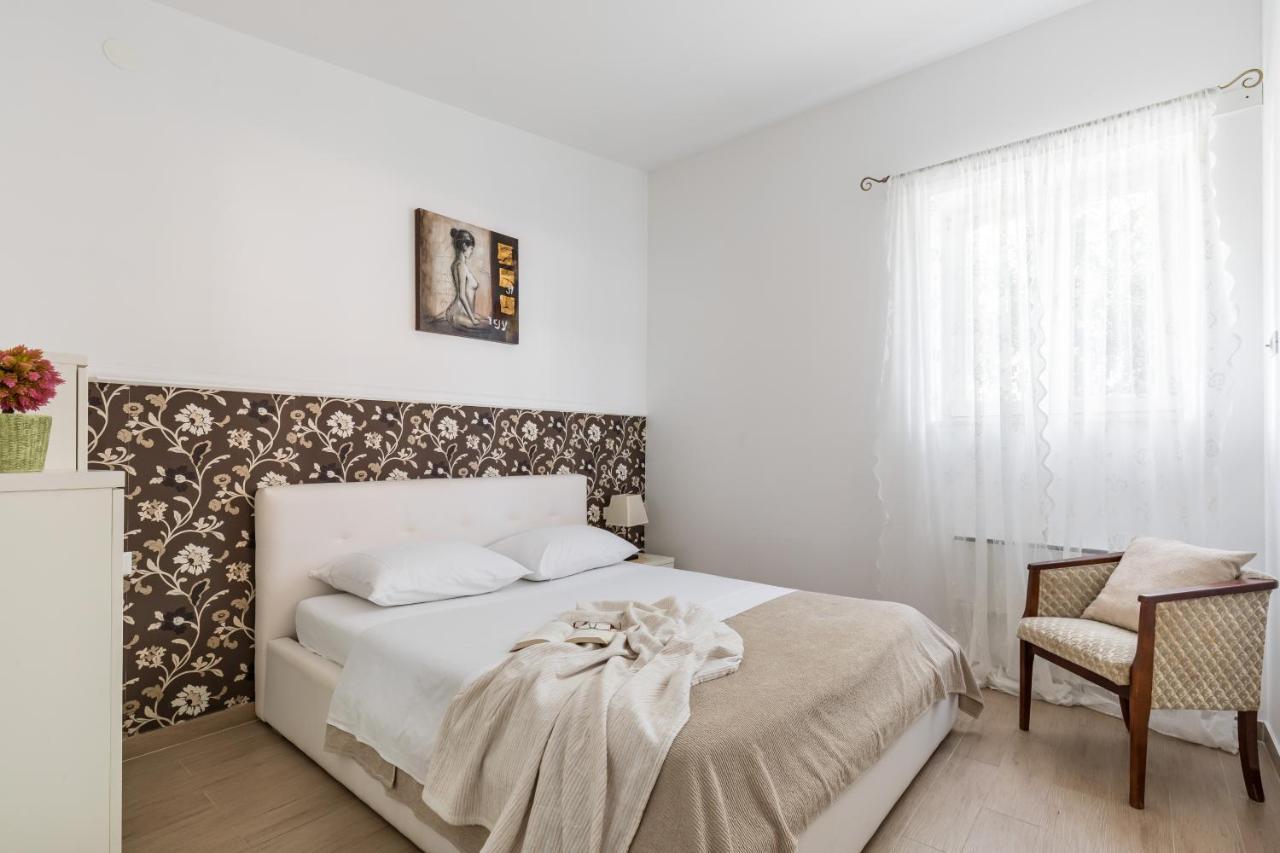 Holiday Home Split Luaran gambar