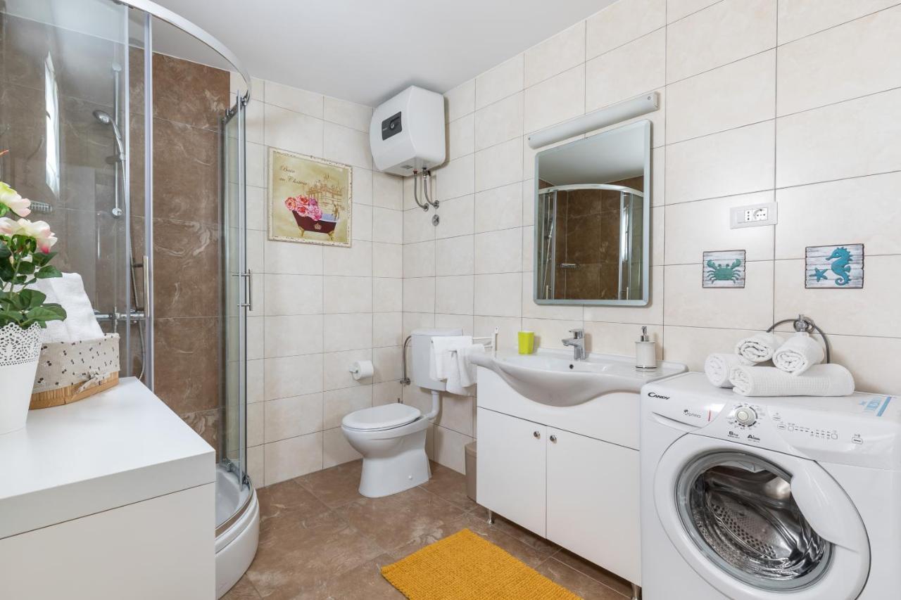 Holiday Home Split Luaran gambar